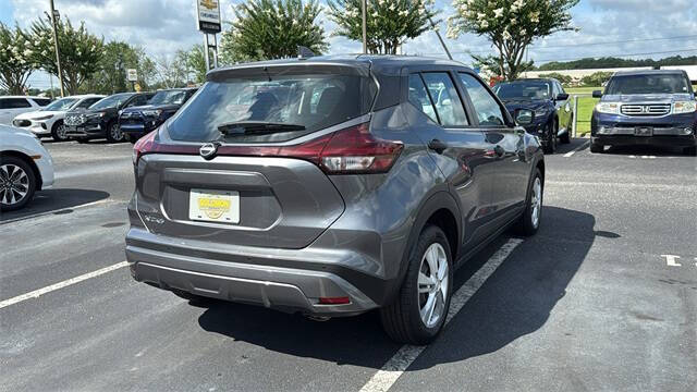 2023 Nissan Kicks S