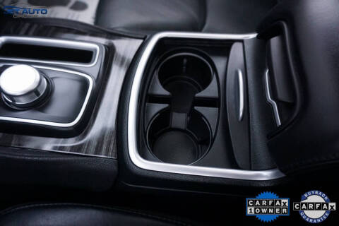 2015 Chrysler 300 Limited