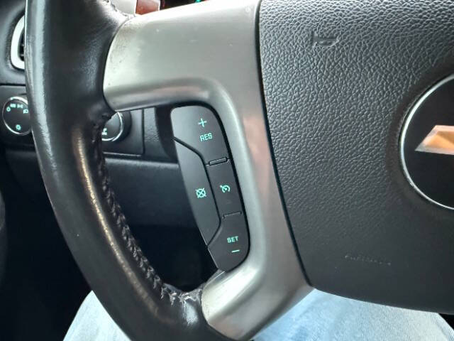 2011 Chevrolet Avalanche LTZ