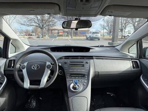 2011 Toyota Prius Two