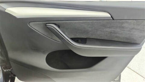 2024 Tesla Model Y Performance