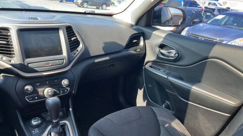 2016 Jeep Cherokee Latitude 75th Anniversary