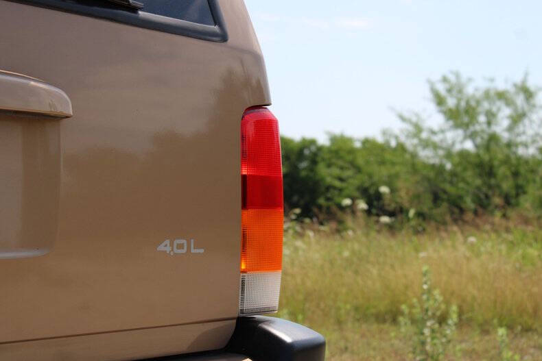 1999 Jeep Cherokee
