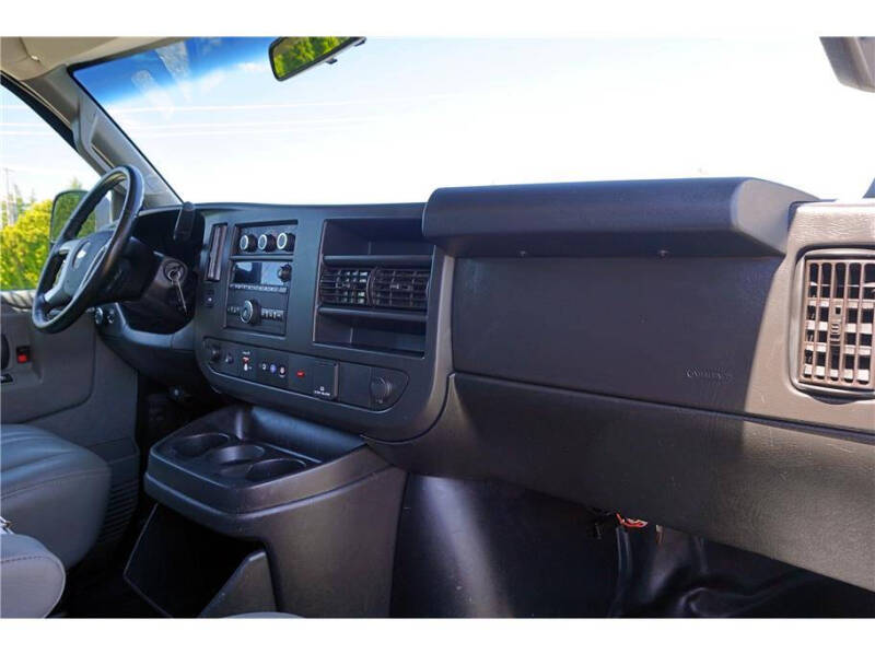 2019 Chevrolet Express 3500