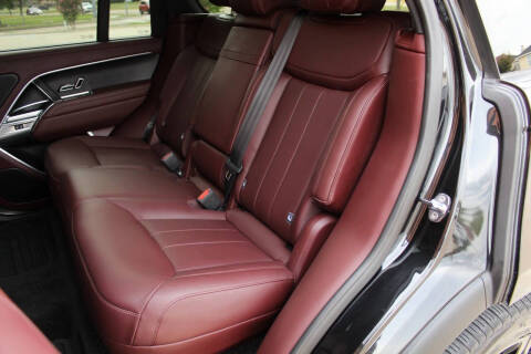 2024 Land Rover Range Rover P530 SE