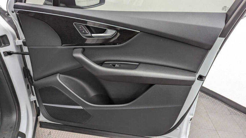 2022 Audi Q7 quattro Premium Plus 45 TFSI