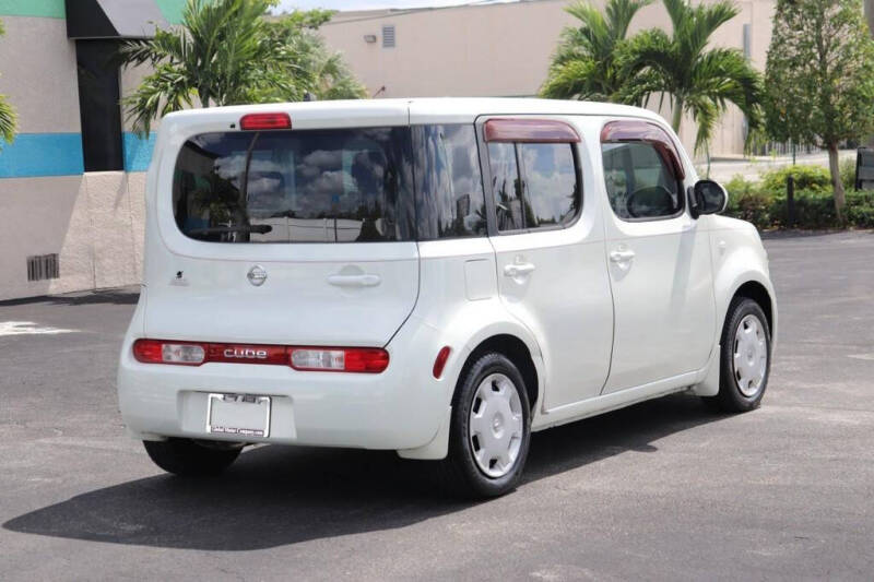 2010 Nissan cube