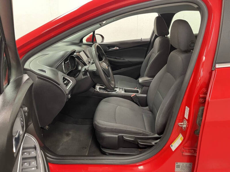 2019 Chevrolet Cruze LT