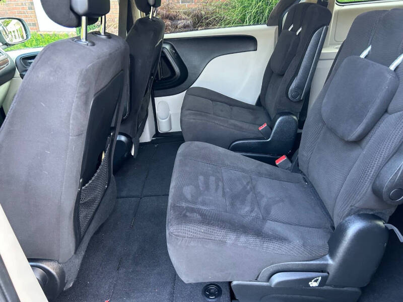 2014 Dodge Grand Caravan SE