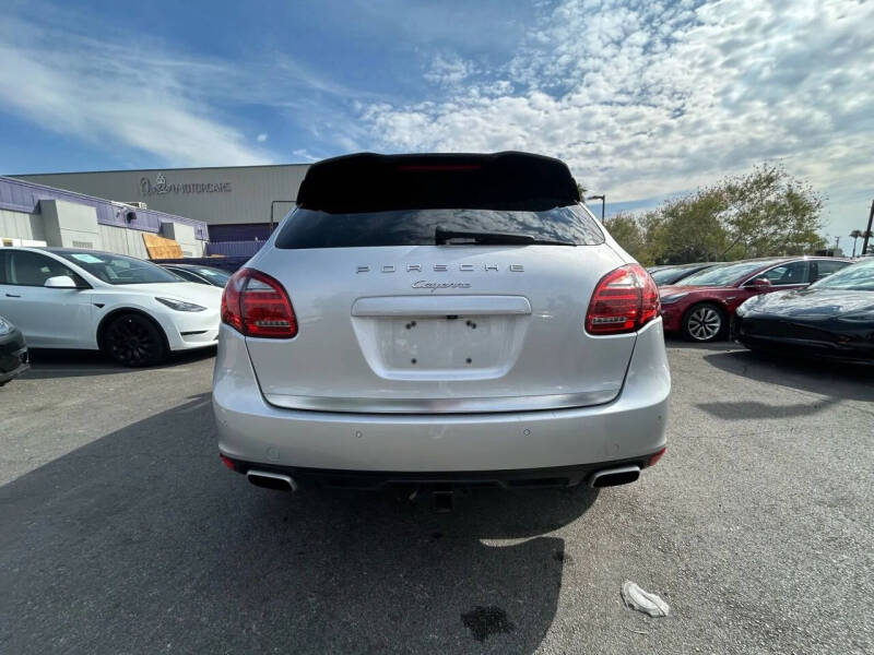 2012 Porsche Cayenne Tiptronic