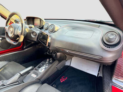 2015 Alfa Romeo 4C Launch Edition