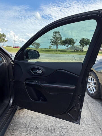 2019 Jeep Cherokee Trailhawk