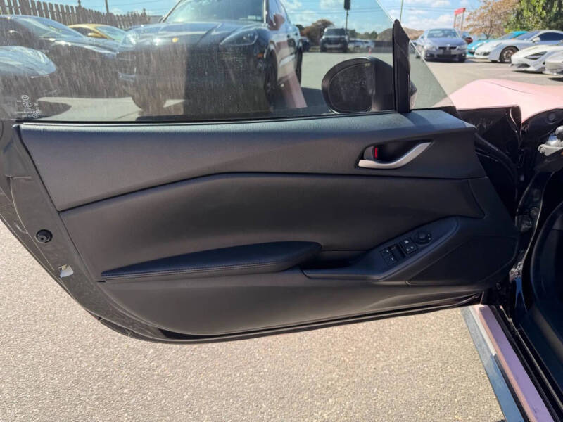 2023 Mazda MX-5 Miata Sport