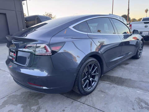 2019 Tesla Model 3 Standard Range Plus