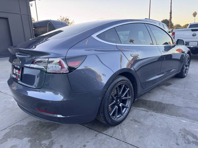 2019 Tesla Model 3 Standard Range Plus