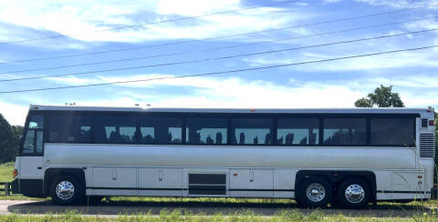 2004 Motor Coach Industries D4500