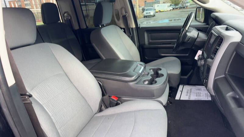 2021 RAM 1500 Classic Express