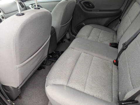 2005 Ford Escape XLT