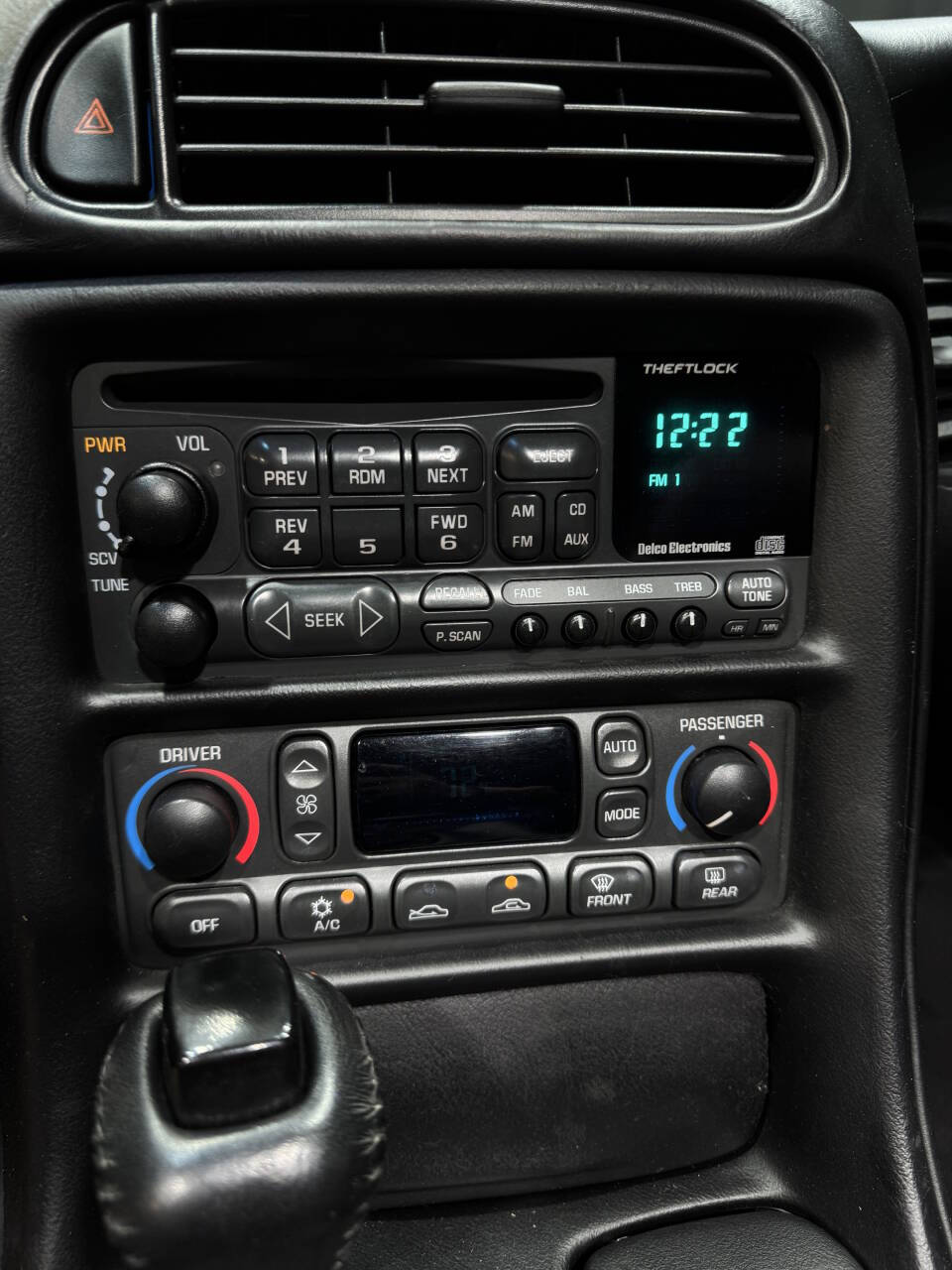 2001 Chevrolet Corvette 25