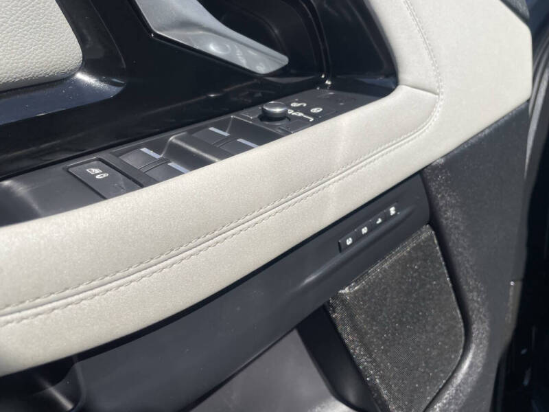 2020 Land Rover Range Rover Evoque First Edition