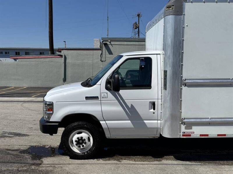 2022 Ford E-Series
