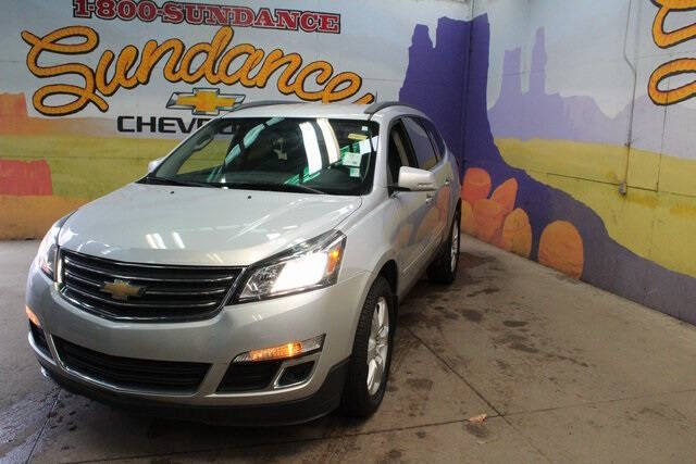 Used 2017 Chevrolet Traverse 1LT with VIN 1GNKRGKD5HJ197705 for sale in Grand Ledge, MI