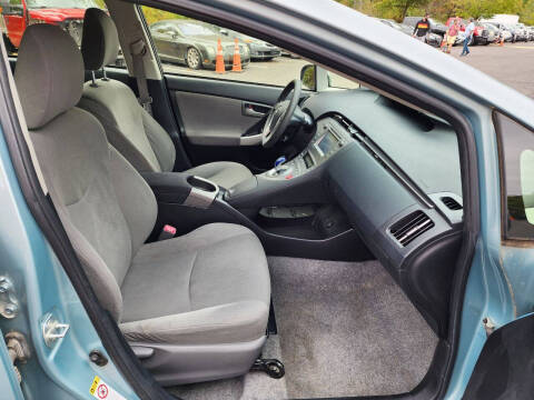 2012 Toyota Prius Two