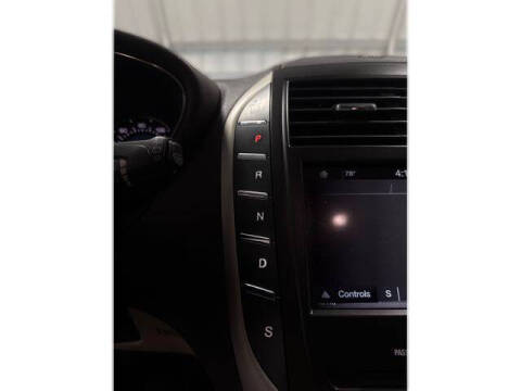 2017 Lincoln MKC Select