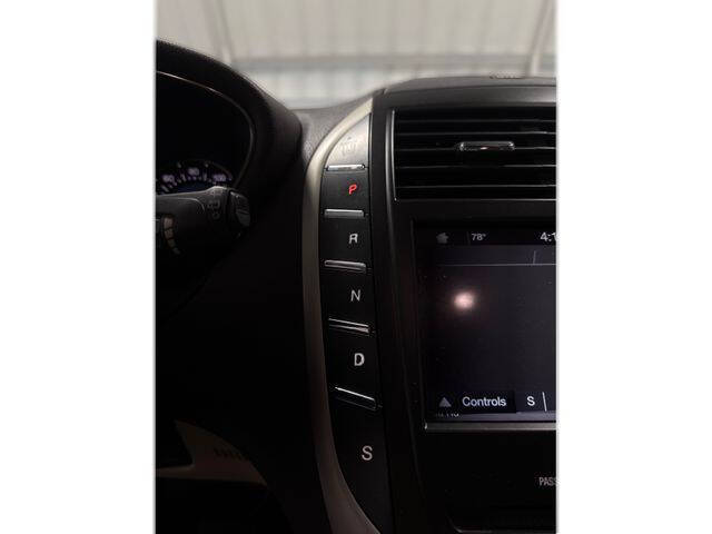 2017 Lincoln MKC Select