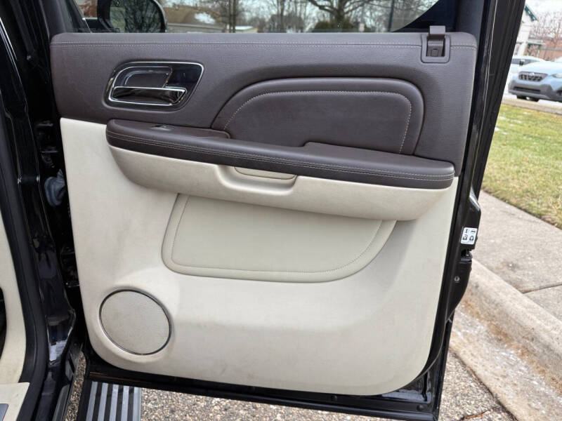 2014 Cadillac Escalade ESV Platinum