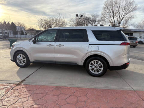 2022 Kia Carnival LX