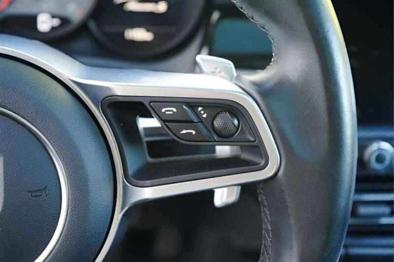 2021 Porsche Macan S