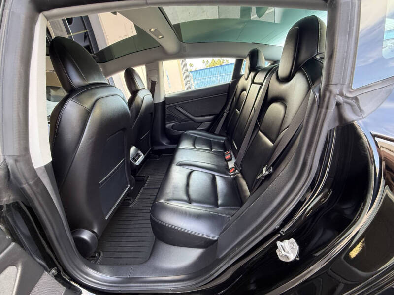 2018 Tesla Model 3 Performance