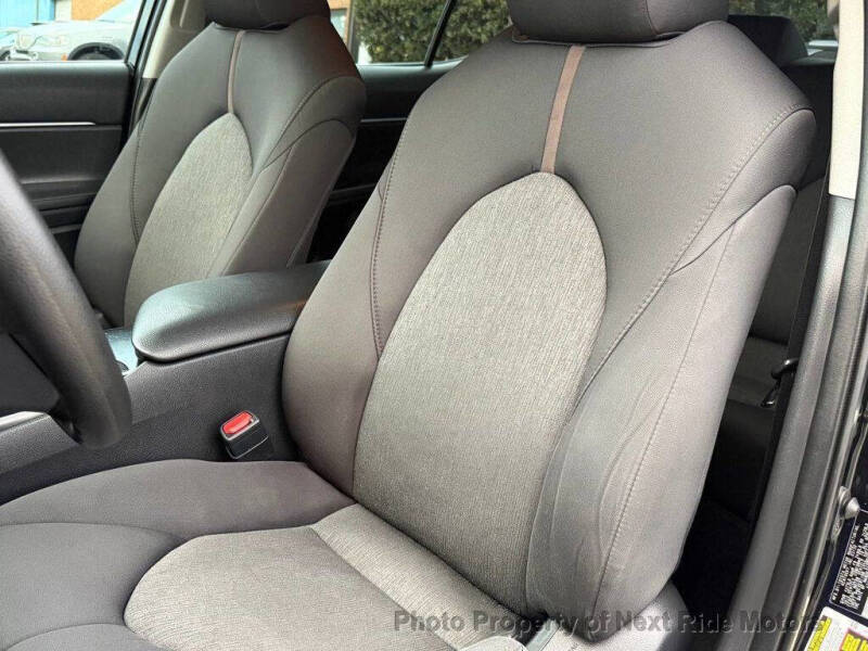 2020 Toyota Camry LE