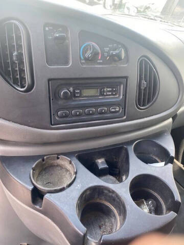 2006 Ford E-Series E-250