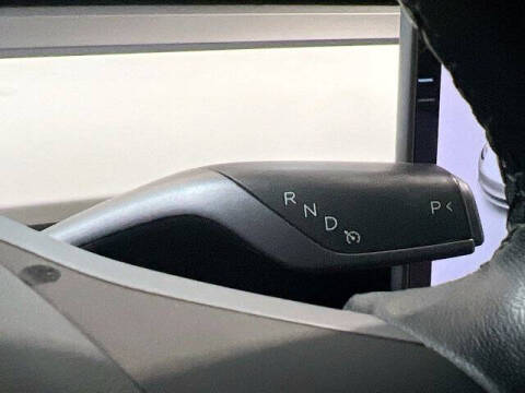 2020 Tesla Model 3 Standard Range