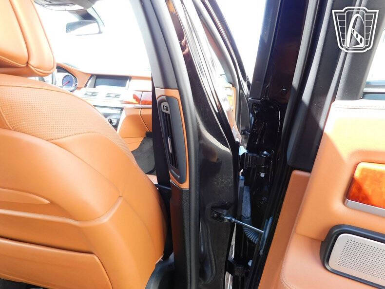 2013 BMW 7 Series