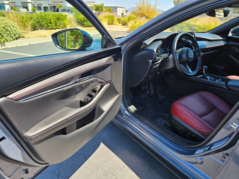 2026 Mazda Mazda3 Hatchback 2.5 S Carbon Edition