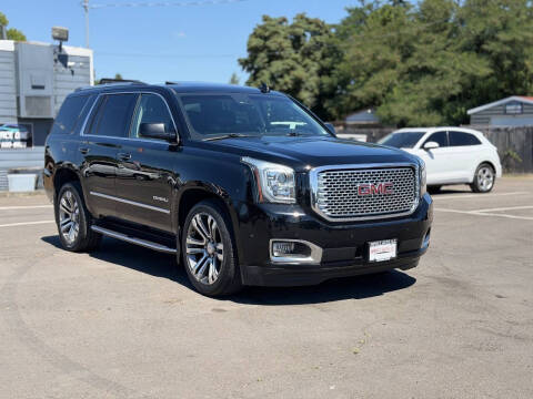 2017 GMC Yukon Denali