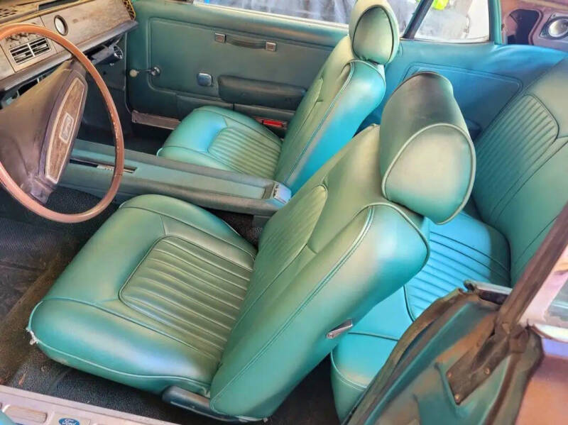 1968 Mercury Cougar XR7