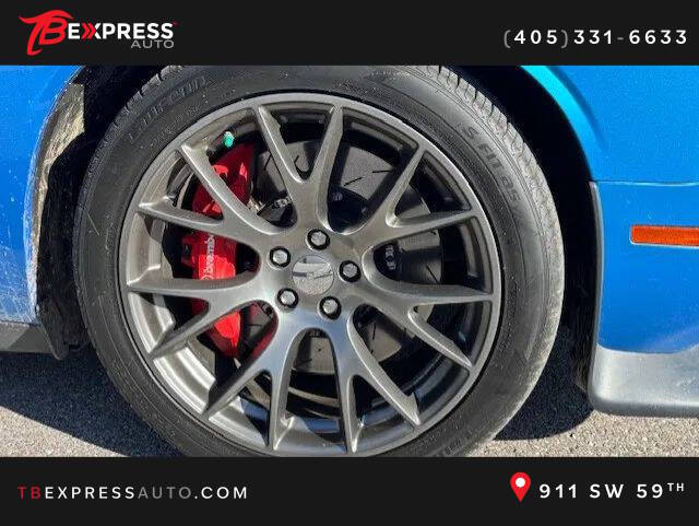 2016 Dodge Challenger SRT 392