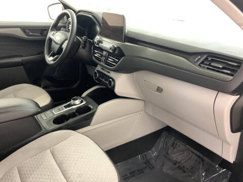 2023 Ford Escape Hybrid Active