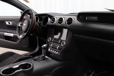 2021 Ford Mustang EcoBoost