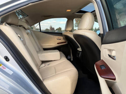 2010 Lexus HS 250h Premium