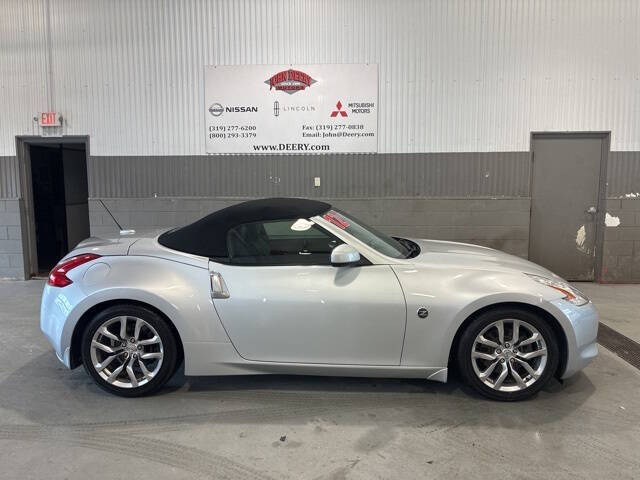 2012 Nissan 370Z Roadster Touring