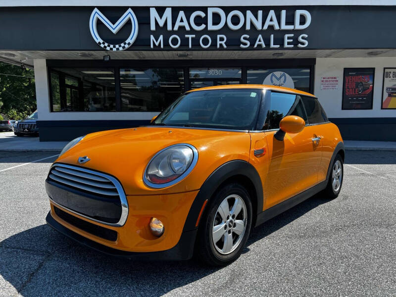 2014 MINI Hardtop for sale at MacDonald Motor Sales in High Point NC