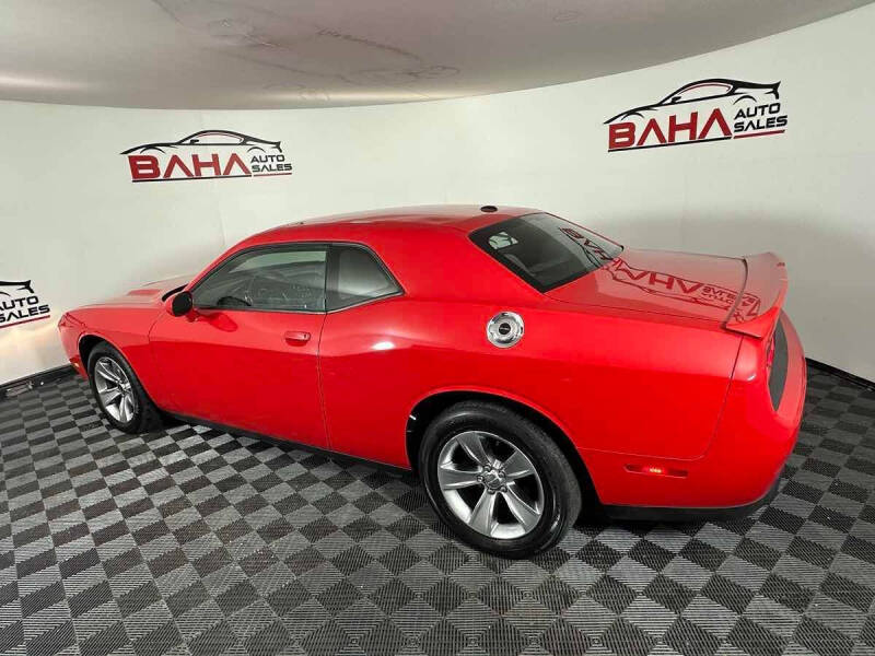 2020 Dodge Challenger SXT