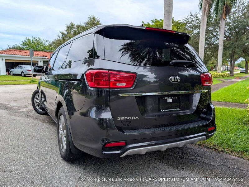 2021 Kia Sedona