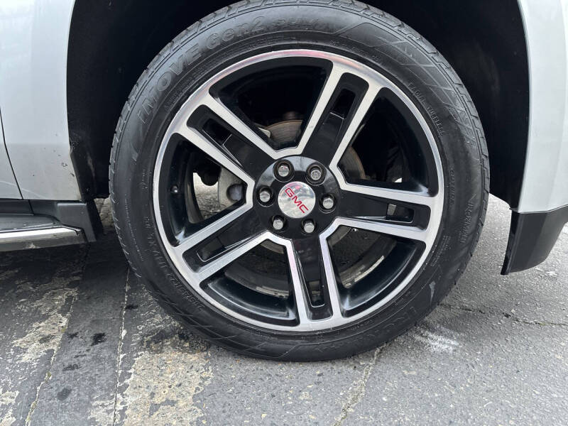 2015 GMC Yukon XL SLE