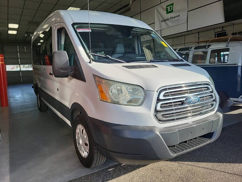 2016 Ford Transit XLT's photo